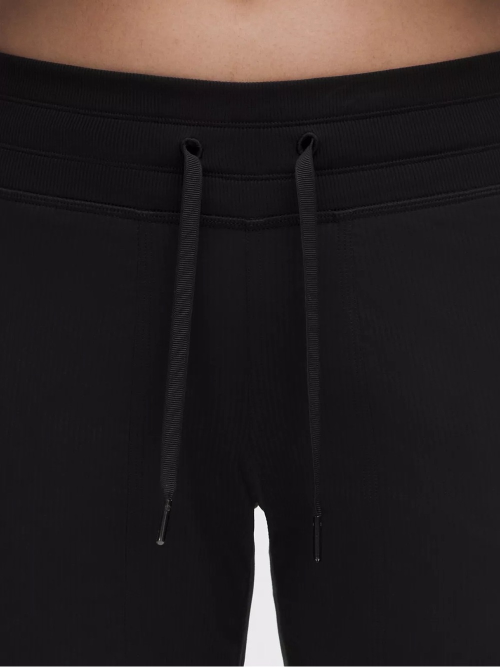 Lululemon Dance Studio Mid-Rise Pant
Short - Black, Size 2 - Picture 5 of 14
